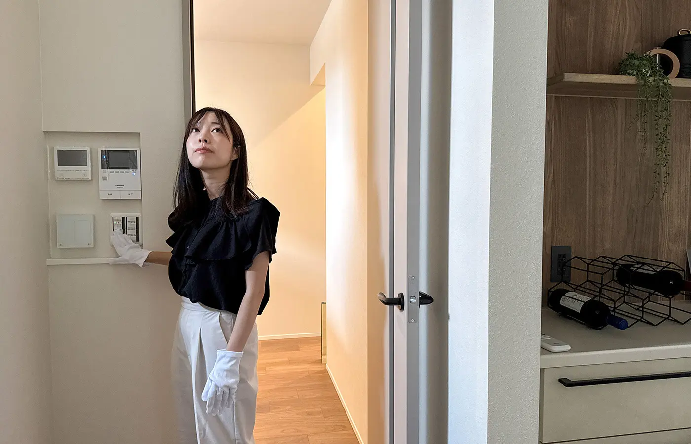 電気を消す