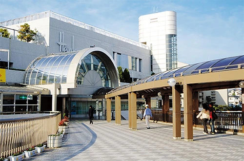 アステ川西 川西阪急百貨店