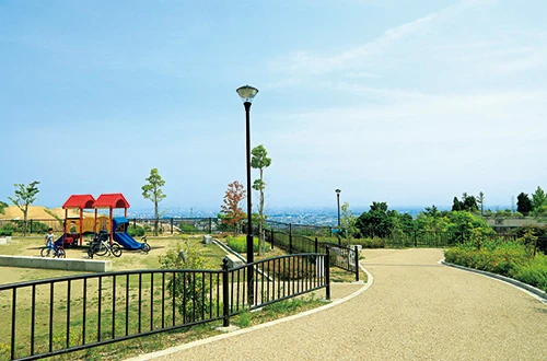 山手台東5丁目きんもくせい公園