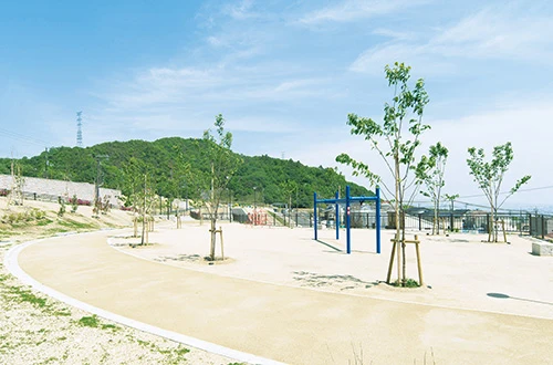 山手台東5丁目芝桜公園