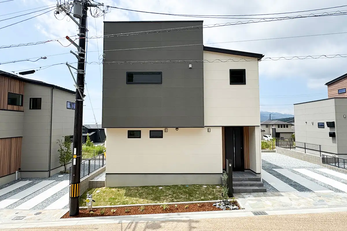 No.13-10外観